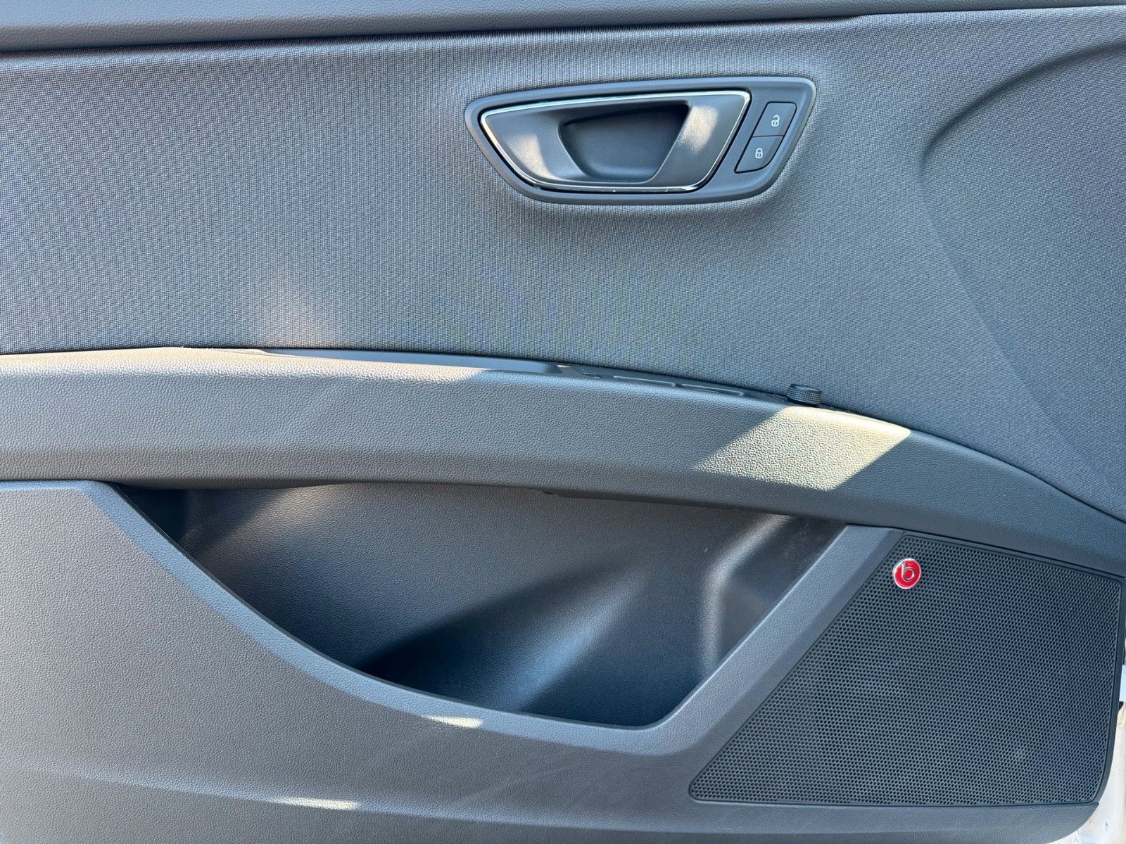 Fahrzeugabbildung SEAT Leon Sportstourer XCELLENCE