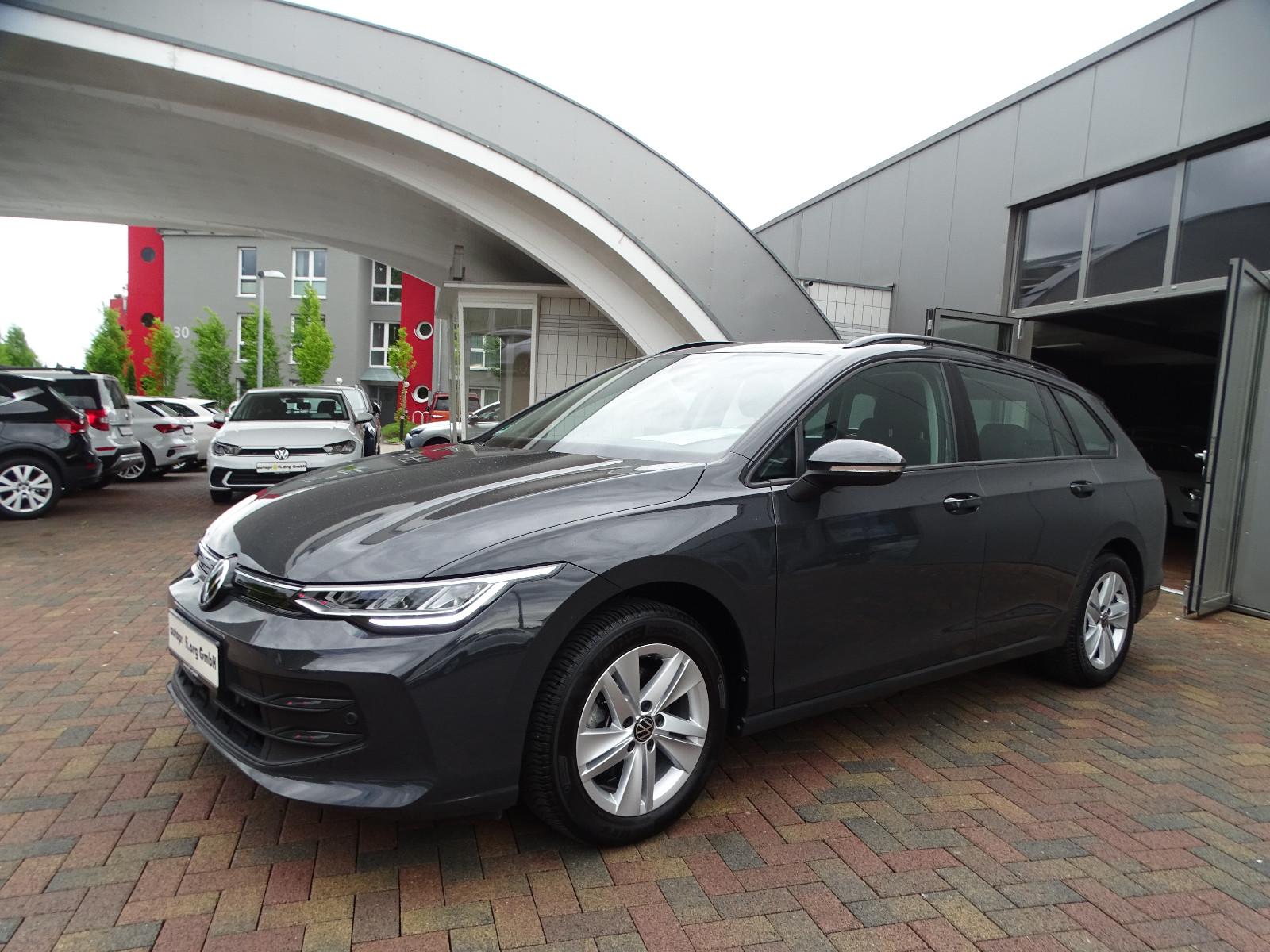 Volkswagen Golf VIII Variant 1.5 eTSI "ACC/SHZ/LED/KLIMA"