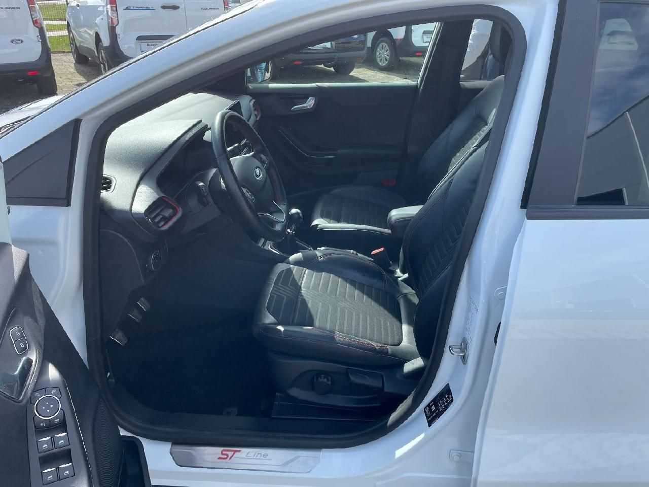 Fahrzeugabbildung Ford Puma ST-Line X