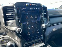 Fahrzeugabbildung Dodge RAM 1500 Limited LPG Luft LED HUD  Retrax dt.Fzg