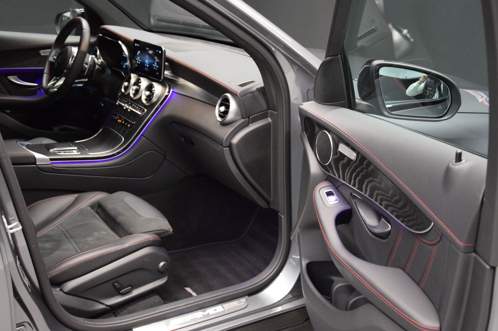 Fahrzeugabbildung Mercedes-Benz GLC 43 AMG 4Matic Pano
