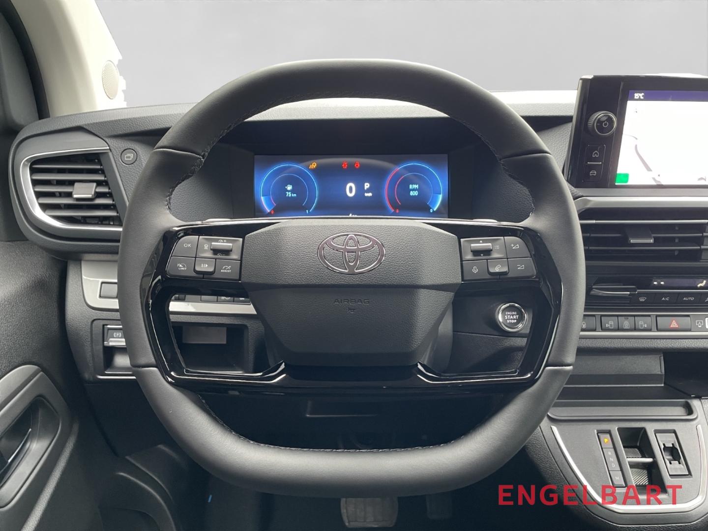 Toyota Proace Verso L1 Lounge Individual Sitze