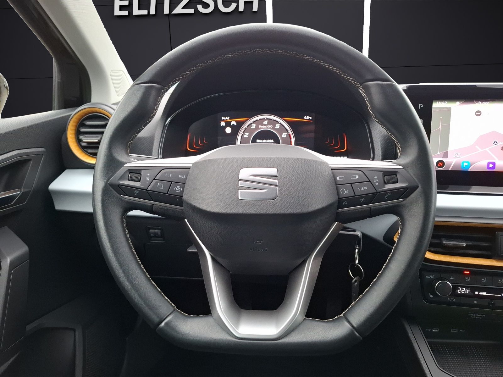 Fahrzeugabbildung SEAT Ibiza TSI Style LED Navi ACC SH LM