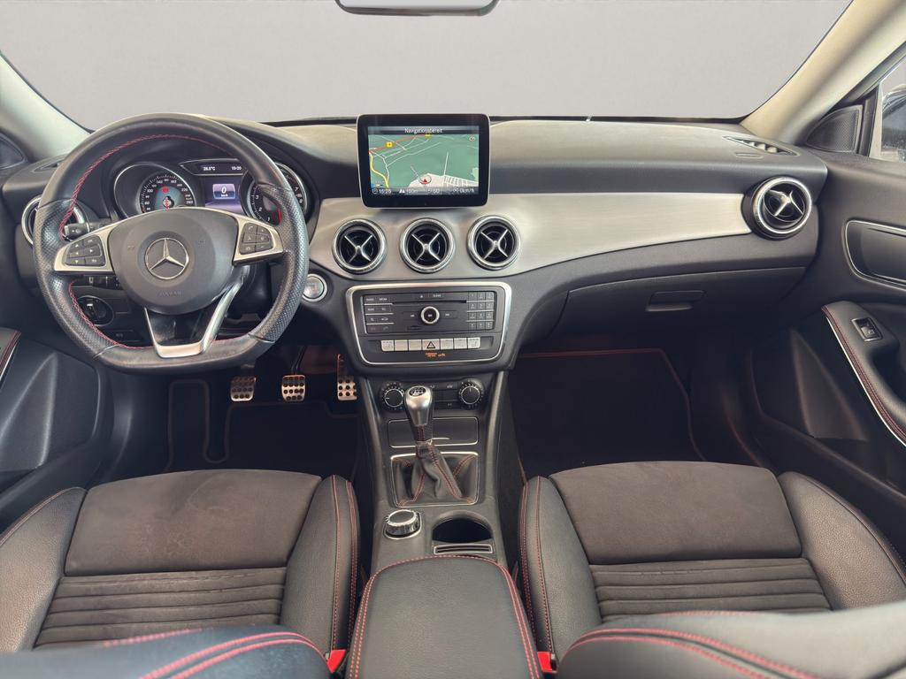 Mercedes-Benz CLA 200 Shooting Brake