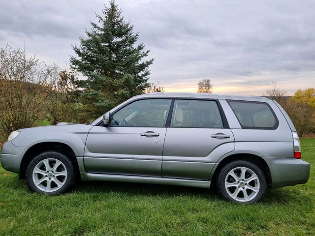 Subaru Forester xt 2,5 230 PS allrad