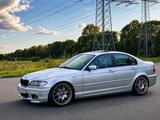 BMW 330i - M-Paket ab Werk - BMW 330 mit Benzin-Antrieb: Limousine, 330i M Paket