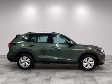 Volkswagen Tiguan - 5