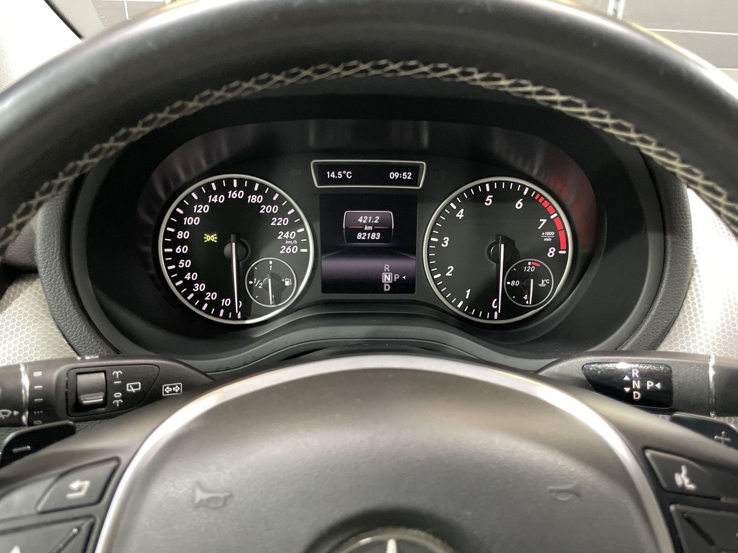 Fahrzeugabbildung Mercedes-Benz B 250 Sport #Bi-Xen#Kamera#Memory#Harman-Kardon