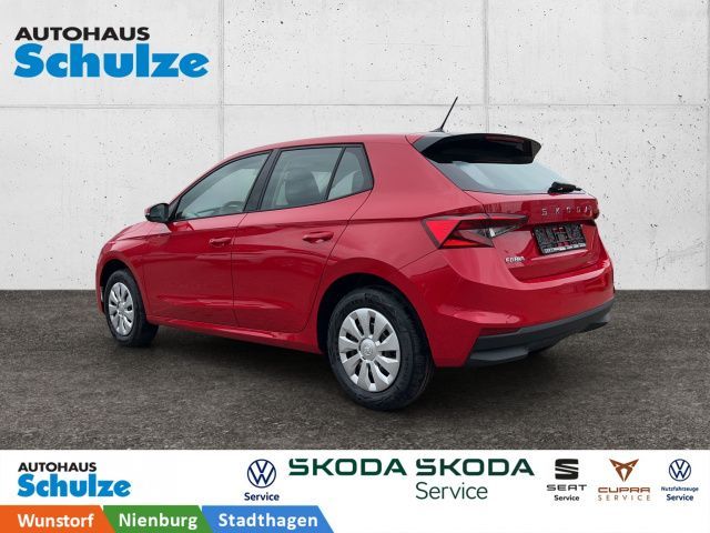 Fahrzeugabbildung Skoda Fabia 1.0 MPI Essence, Klima, LED, Bluetooth