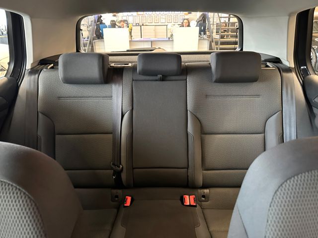 MYAUTOCENTER – Gebraucht- und Jahreswagen mit Werkstattservice in Pfaffenhofen Volkswagen Golf VII Lim. Comfortline BMT *Klima*TÜV*