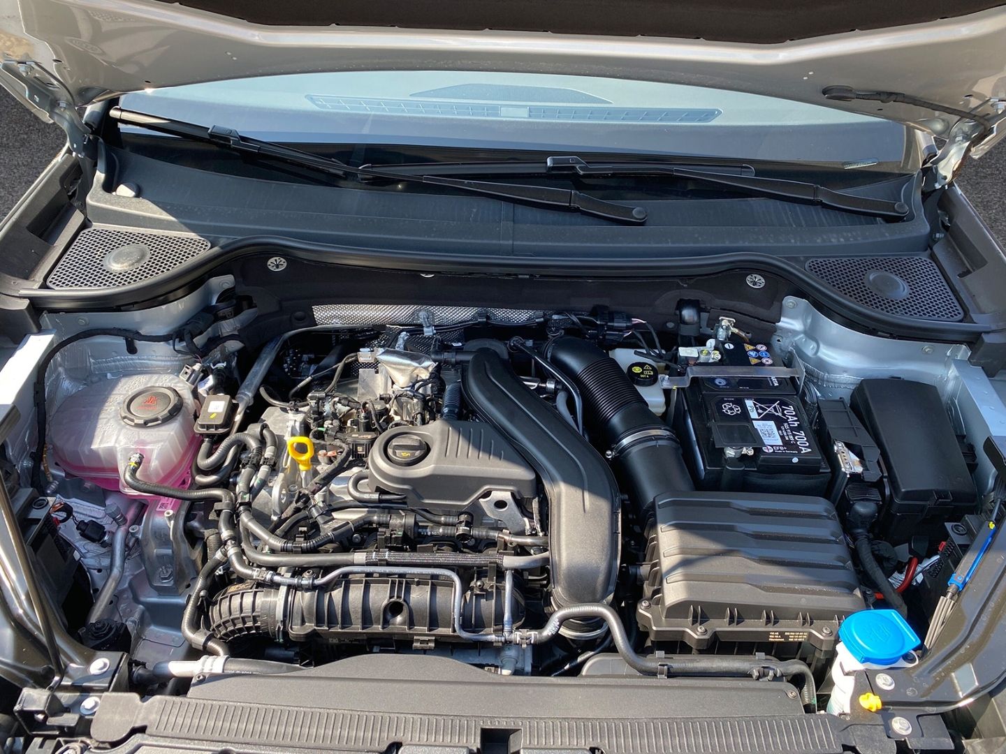 Fahrzeugabbildung SEAT Ateca Xperience 1.5 TSI ACT*NAVI*BEATS*CAM*AHK*