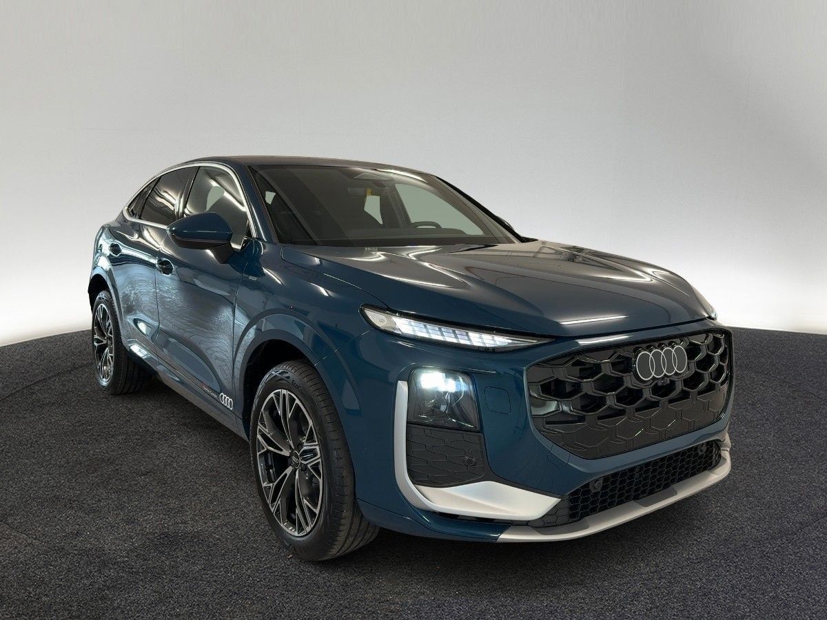 Audi Q3 Sportback e-hybrid S tronic foto 8