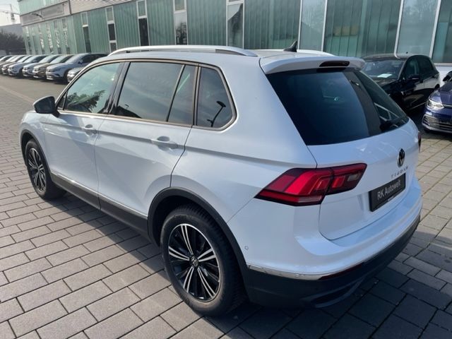Volkswagen Tiguan 2.0 TDI DSG Active Navi LED AHK Keyless foto 4