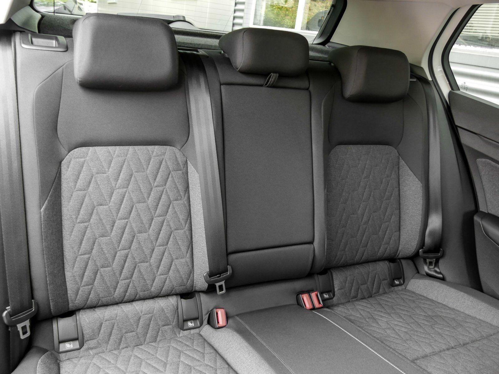 Volkswagen Golf VIII 2.0 TDI Move SHZG APP CARPLAY Ambiente, миниатюра 5