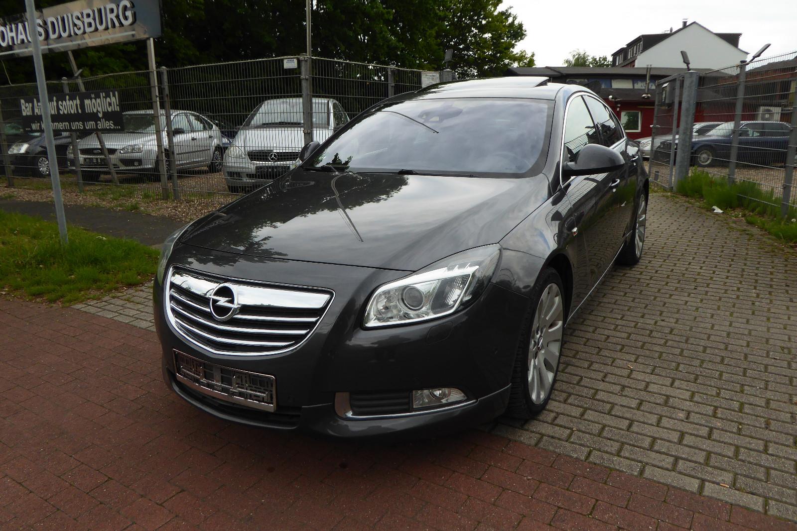 Opel Insignia A Lim. Sport 4x4/ Automatik/ Voll Leder