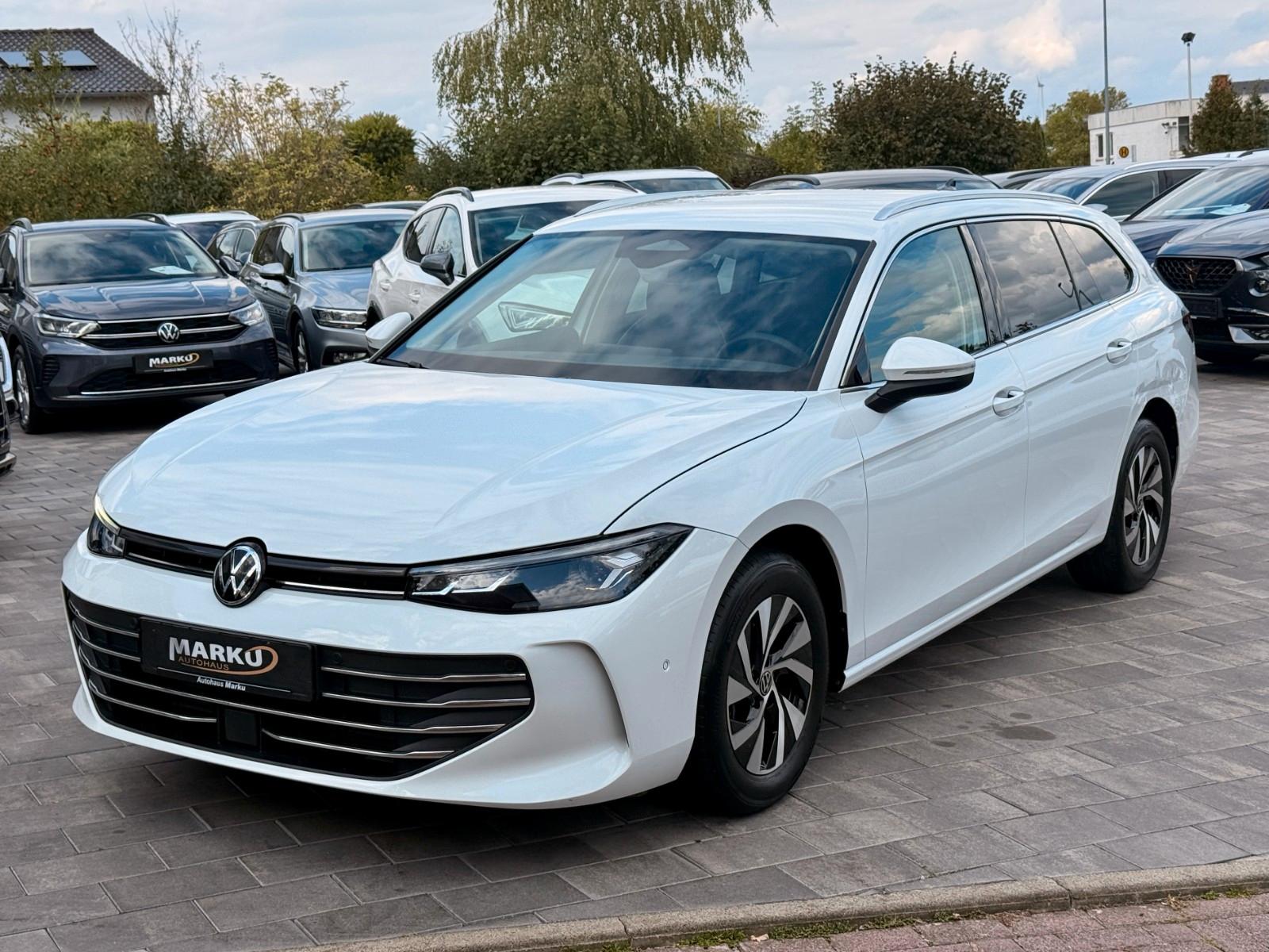 Volkswagen Passat Var.2.0 TDI ACC*HUD*LED*AHK*MASSA*RFK*.