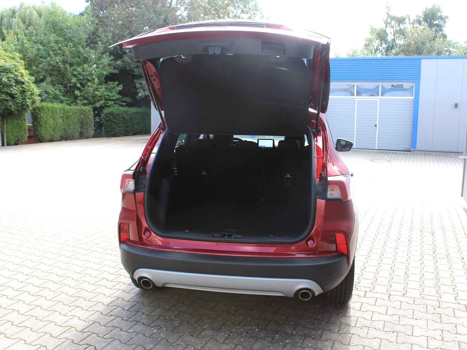 Fahrzeugabbildung Ford Kuga Plug-In Hybrid Titanium 2,5 Duratec