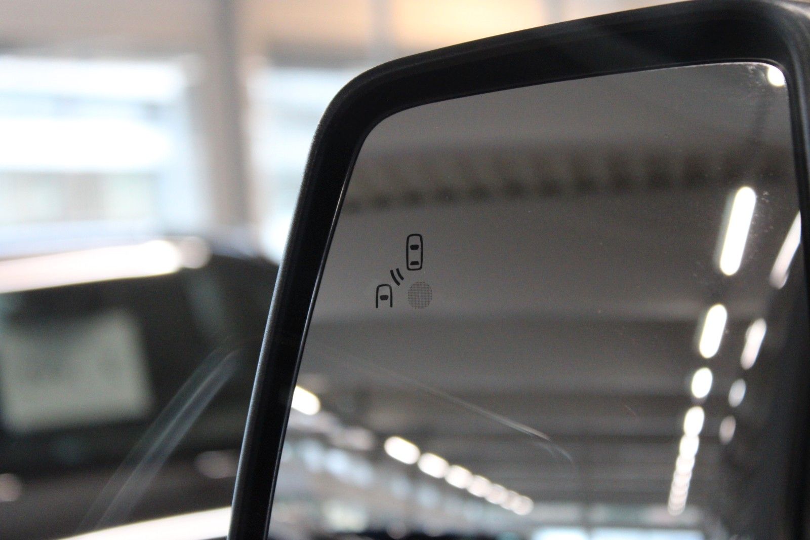 Fahrzeugabbildung Ford Tourneo Custom L2 Titanium X 8Si AHK STDHZ Leder