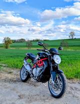 MV Agusta Brutale 1090R - MV AGUSTA 1090 R BRUTALE