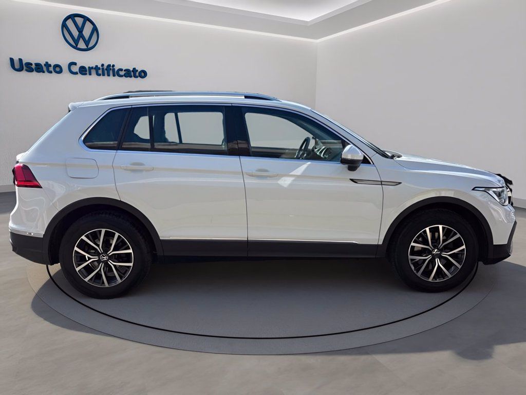 Volkswagen VOLKSWAGEN Tiguan 1.5 tsi life 150cv dsg del 202 imagem 3
