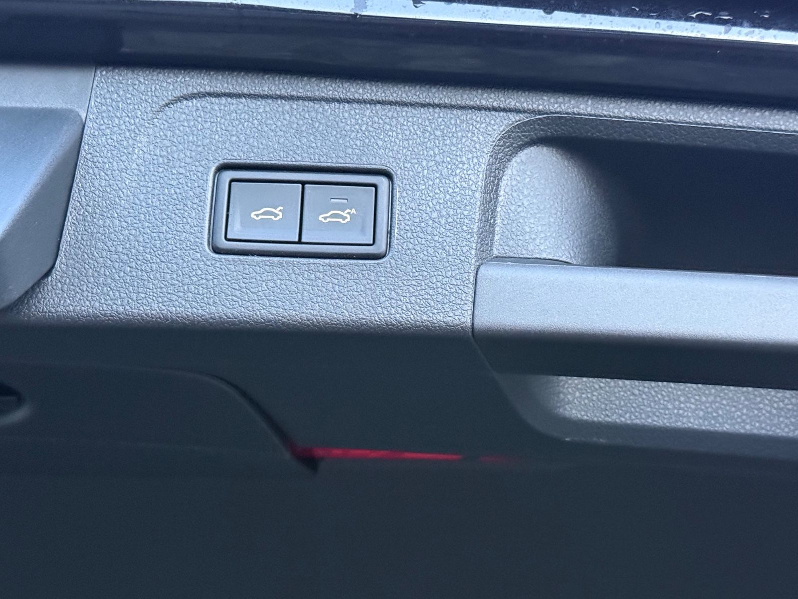 VW Passat Variant Elegance Automatik – Vorschaubild 37