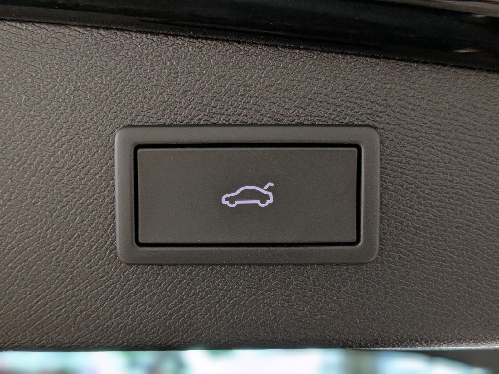 Fahrzeugabbildung CUPRA Leon 1.5 eTSI Dynamic-Edge-Paket AHK*PANO*CAM*18