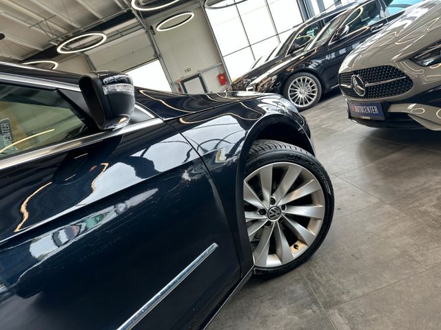 Volkswagen Passat *Sport-Paket*Tempo*Navi*PDC*BI-XENON*