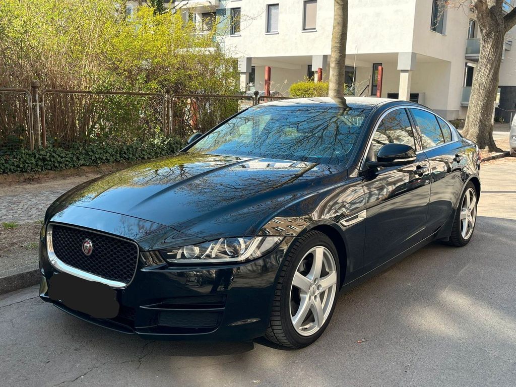 Image of Jaguar XE