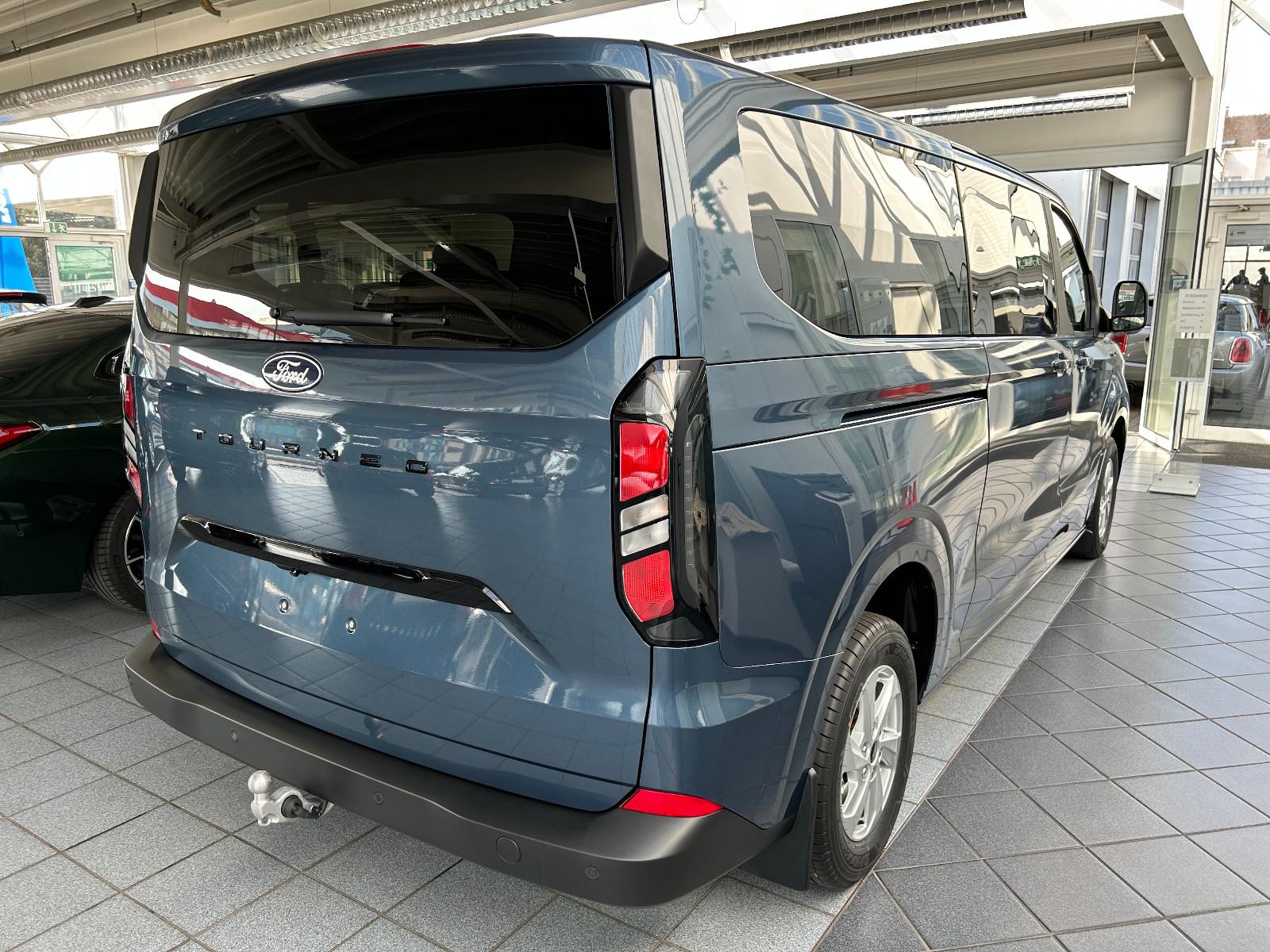 Ford Tourneo Custom Family 320 L2 Aut. 5 J. Garantie
