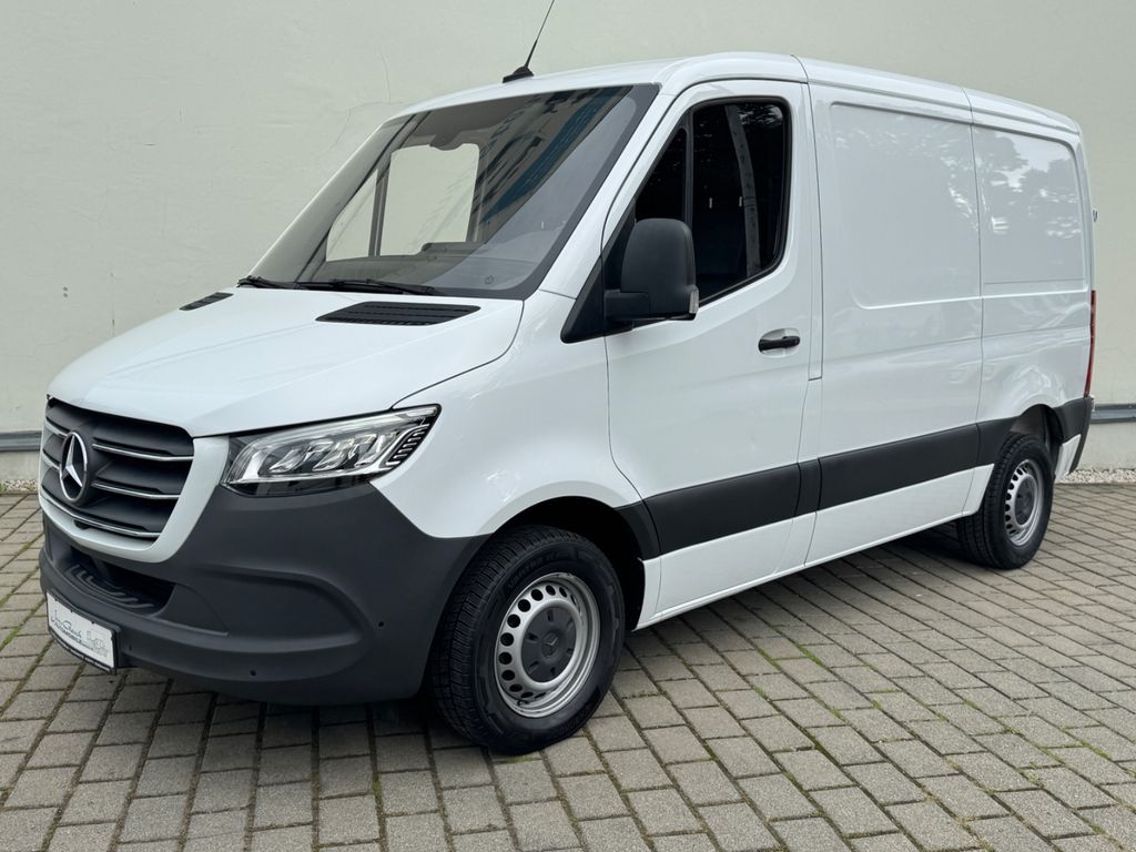 Image of Mercedes-Benz Sprinter