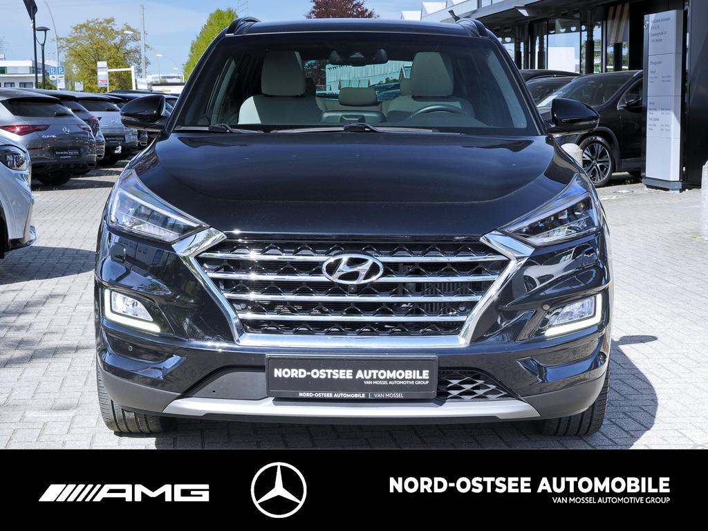 Hyundai TUCSON 1.6 CRDi PREMIUM SHZ TEMPOMAT PANO KAMERA
