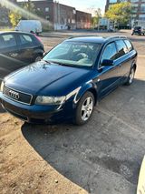Audi a 4 2,5 tdi zuverlässiger Kombi Autom... - Audi A4 aus 2004: TDI