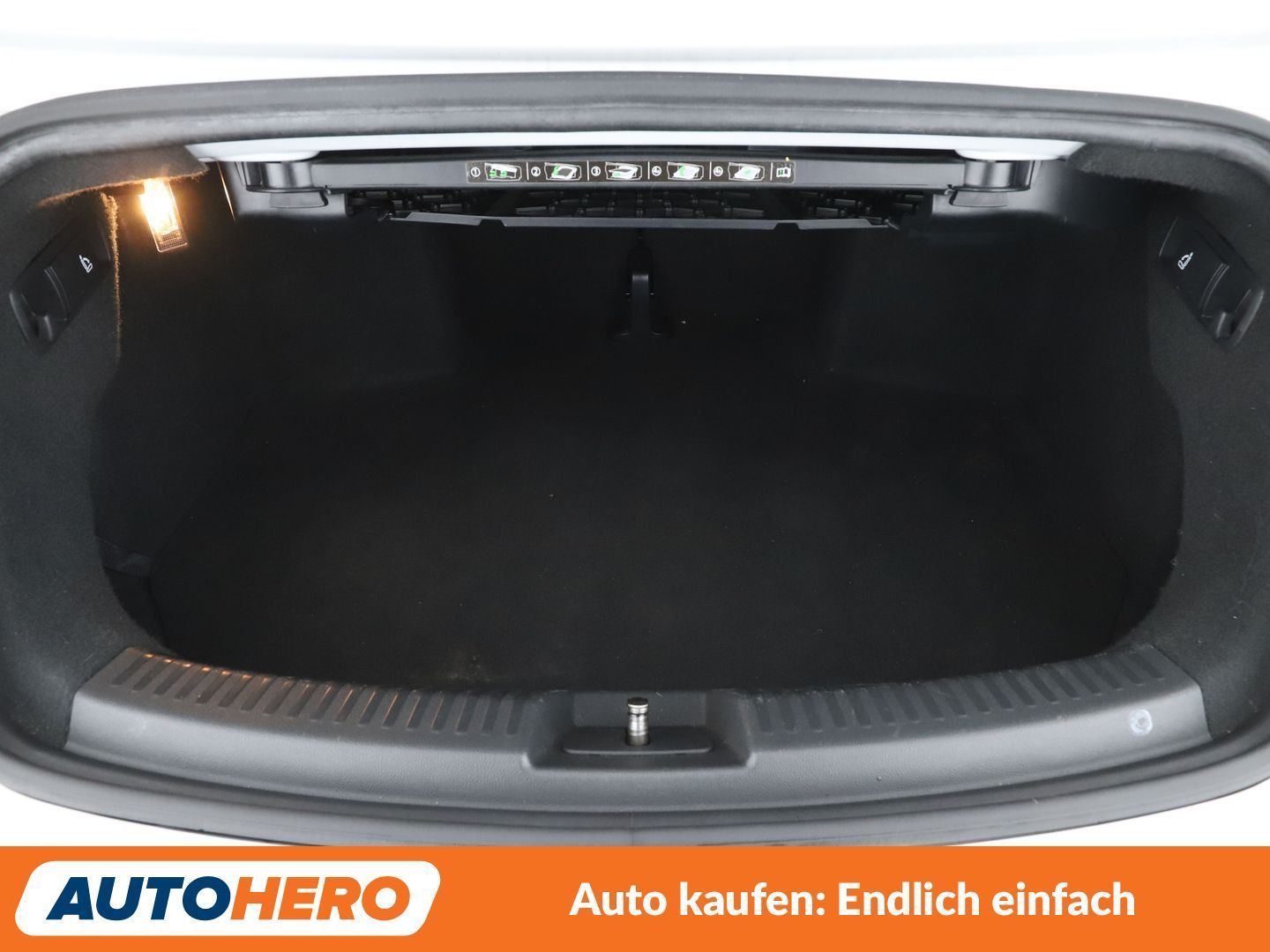 Volkswagen Beetle 2.0 TSI Sport BMT Aut. *NAVI*TEMPO*PDC* foto 18