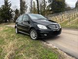Mercedes-Benz B 150 Automatik/Klima/AHK - Mercedes-Benz B 150: Kleinbus