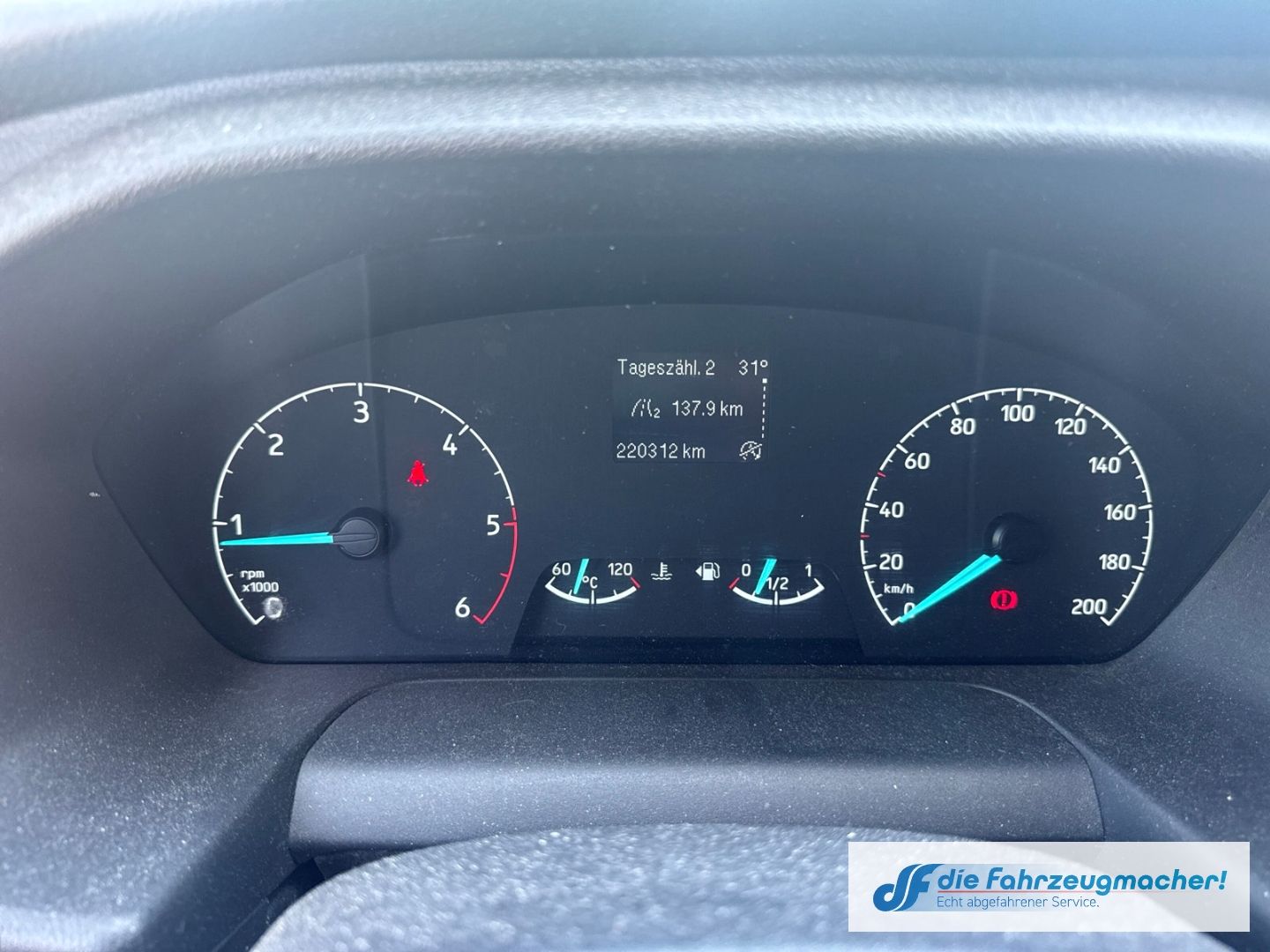 Fahrzeugabbildung Ford Transit Custom Tourneo 320 L1 Trend *4187 *EXPOR