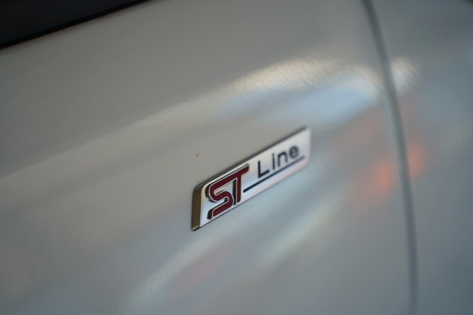 Fahrzeugabbildung Ford Fiesta ST-Line Hybrid*WINTER-P*LED*ASSISTENZ-SYS