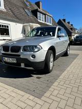 BMW X3 xDrive20d - Motorneuaufbau mit 11.000km - BMW X3: Km 0
