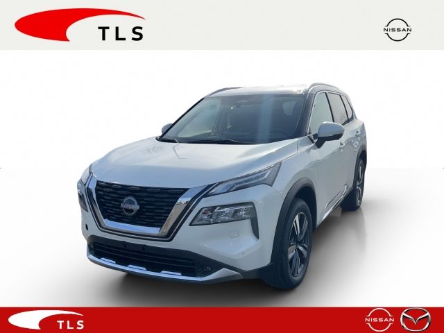 Nissan "Schwerbeschädigt" X-Trail Tekna 163 PS