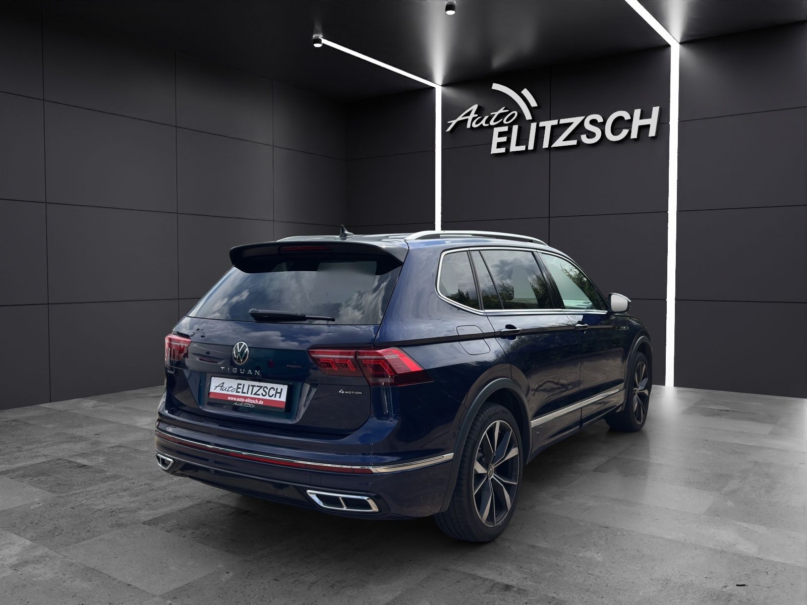 Fahrzeugabbildung Volkswagen Tiguan Allspace TDI R-Line 4M DSG MATRIX AHK RFK