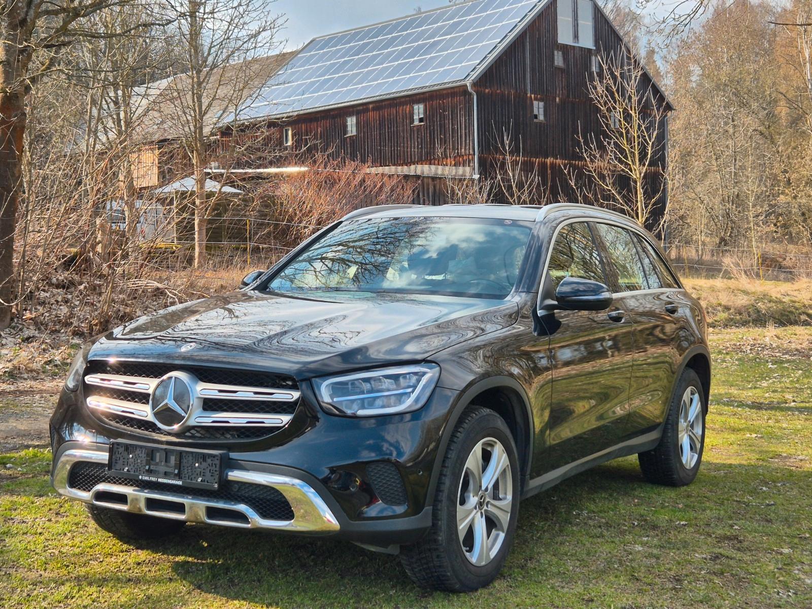 Mercedes-Benz GLC 200 4Matic 9G-TRONIC NAVI*LED*PDC*