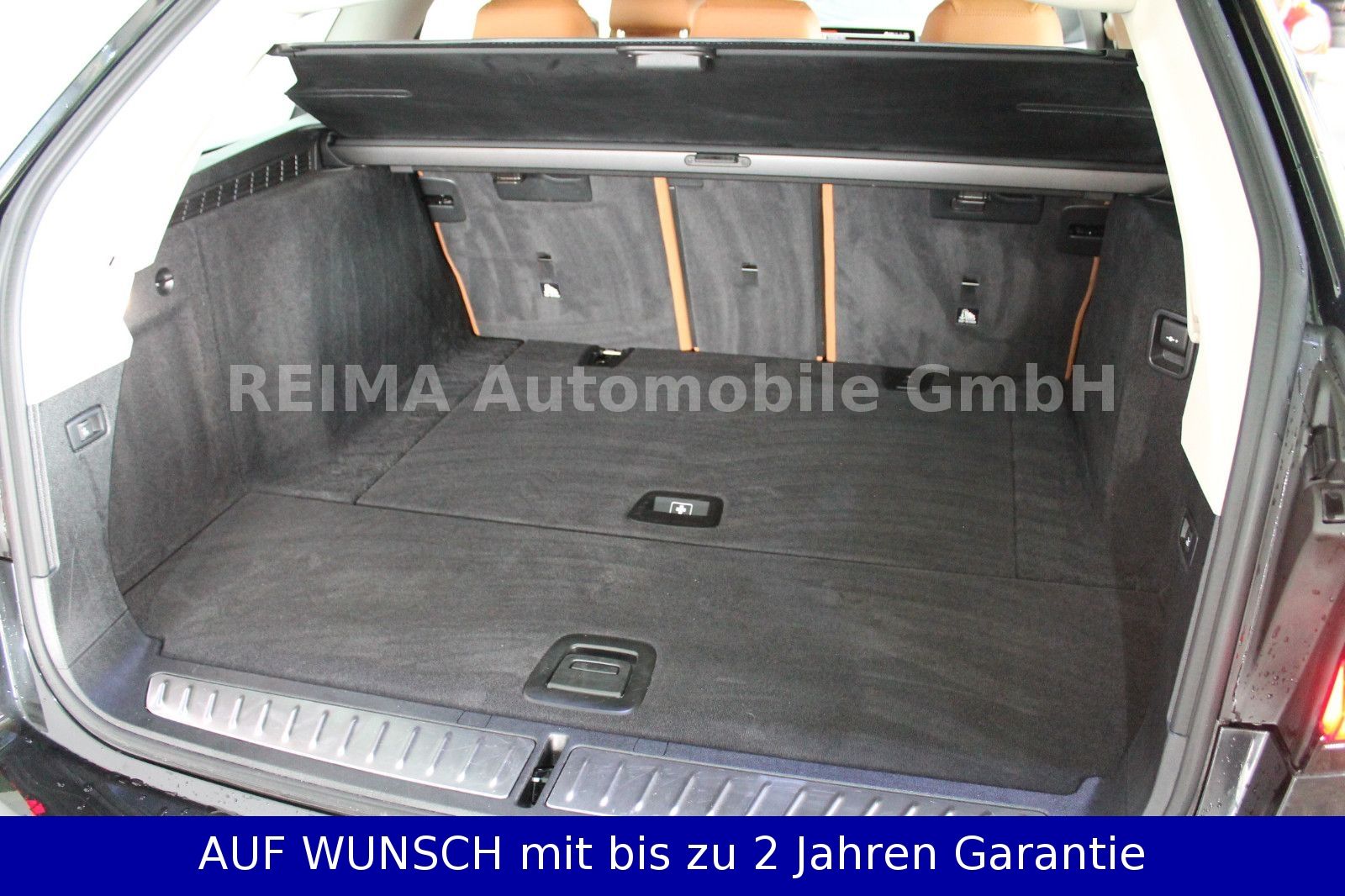 Fahrzeugabbildung BMW 520i  Touring Automatik, LED, Leder, Navi