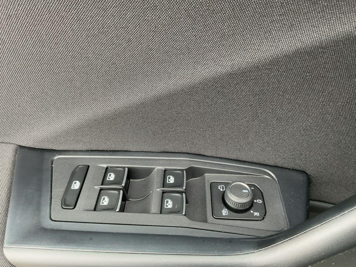 Volkswagen T-Roc 2.0 TDI UNITED LED+NAV+ACC+RFK+SHZ+APP, миниатюра 17