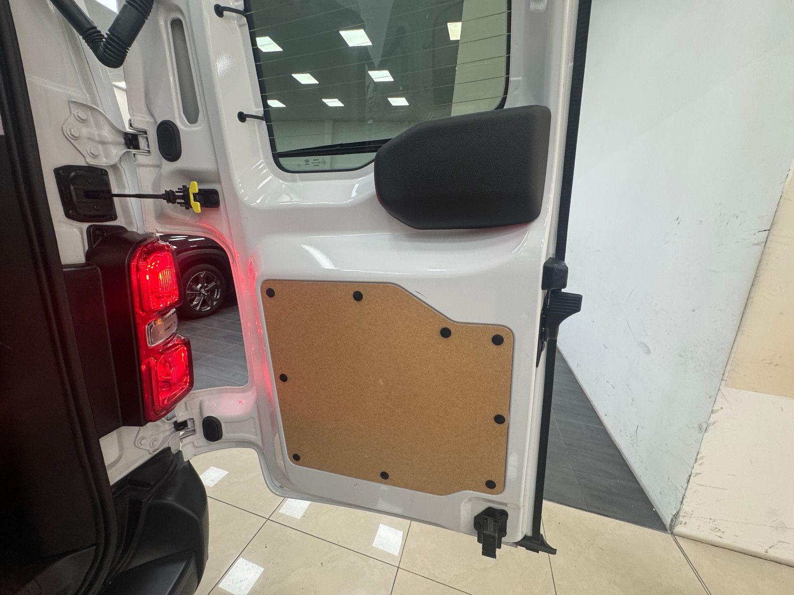 Peugeot Traveller - Bild 36