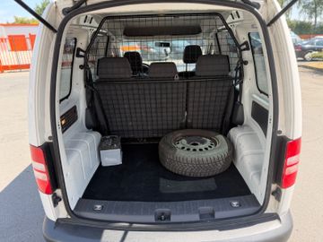 Volkswagen Caddy - 10