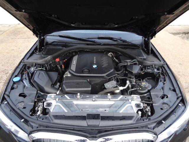 Fahrzeugabbildung BMW 320d xDrive M Sport/1.Hd/Laser/190PS/Navi/Leder