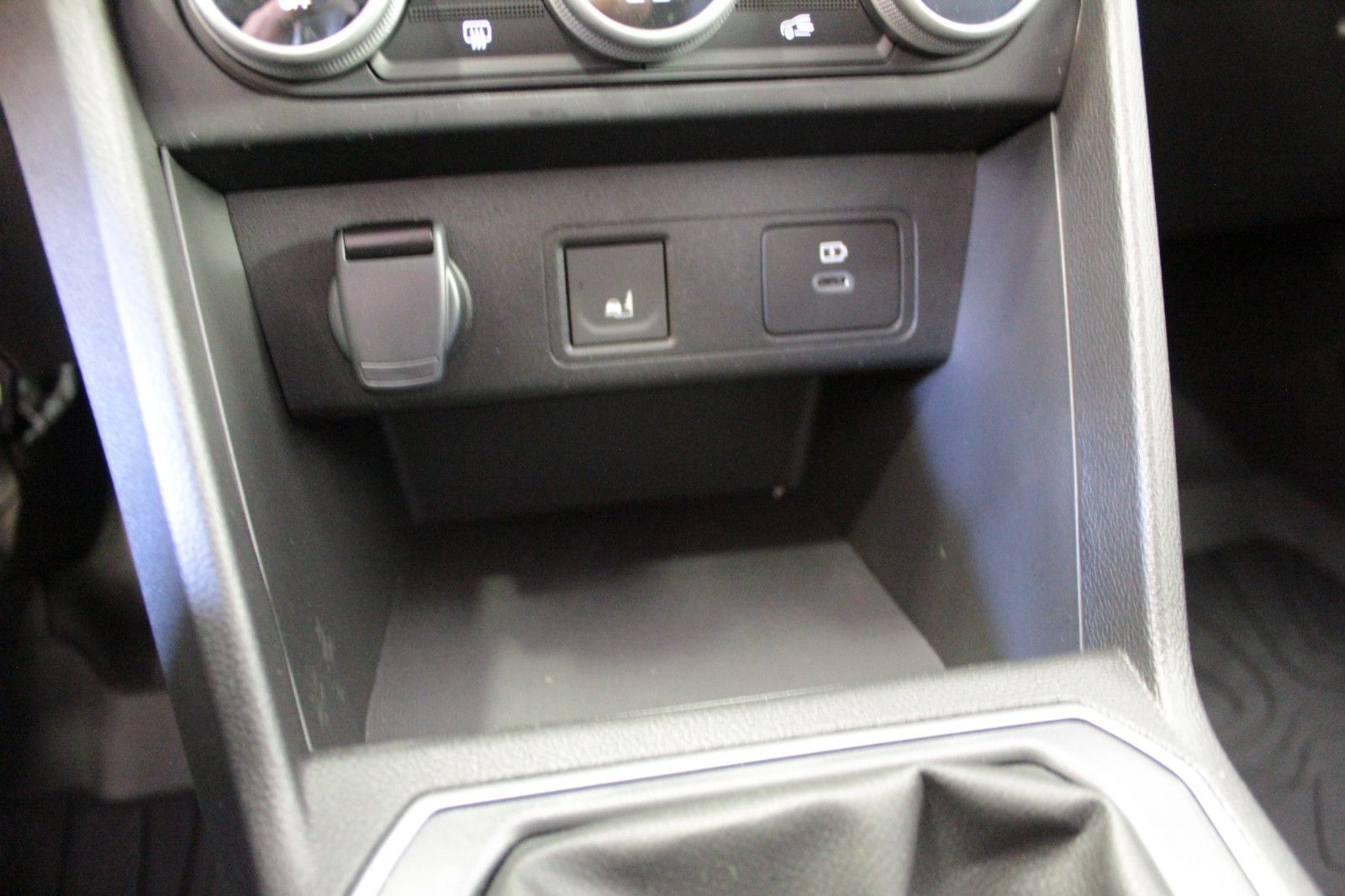 Fahrzeugabbildung Dacia Jogger Hybrid 140 Extreme 5-Sitzer*Winterpaket*