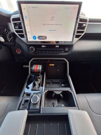 Toyota Tundra - 7
