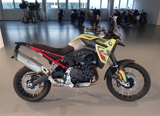 BMW F 900 GS Premium Selection !