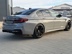 BMW M5/COMPETI/SITZ.BELÜF/BMW GAR/DRIVERS PACKAGE BMW M5/COMPETI/SITZ.BELÜF/BMW GAR/DRIVERS PACKAGE