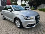 Audi A1 attraction*Klima*Pdc*SHZ*1.Hand*Top Zustand - Audi A1 in Mönchengladbach